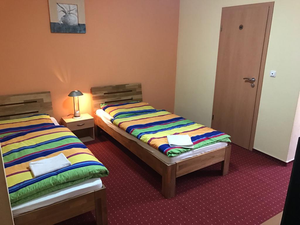 Pension Rialto Staufenberg  Zewnętrze zdjęcie