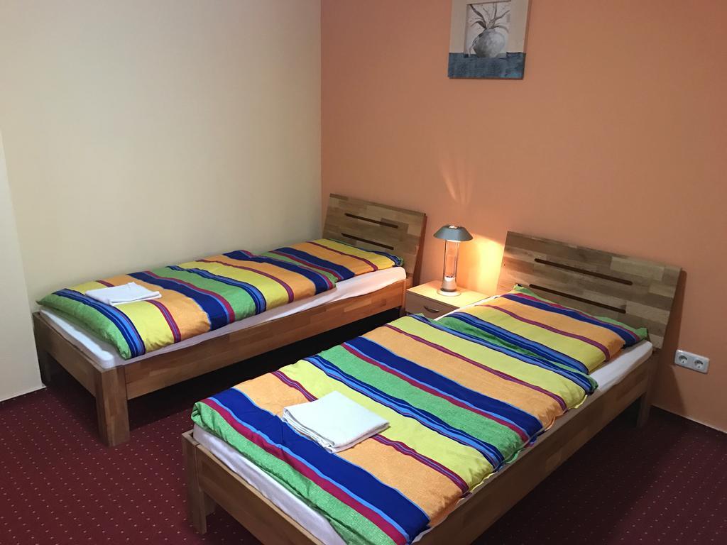 Pension Rialto Staufenberg  Zewnętrze zdjęcie